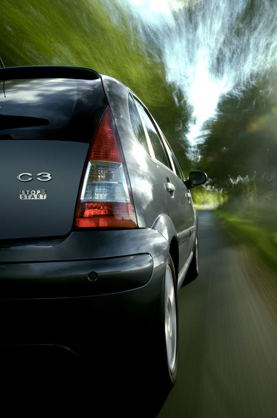  Citroen C3 2006 года  (фото 8 из 44)